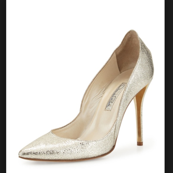Oscar de la Renta crinkled metallic leather pump - Picture 1 of 6
